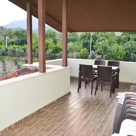 Villa Camyuva Villas *
